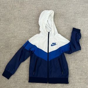 Nike zip up hoodie sweatshirt/wind breaker jacket!